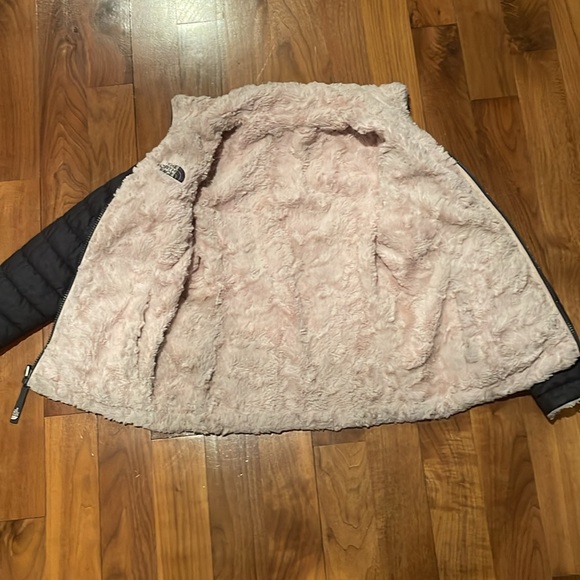 The North Face Reversible Puffer Sherpa Jacket- 7/8/Small - Picture 8 of 9